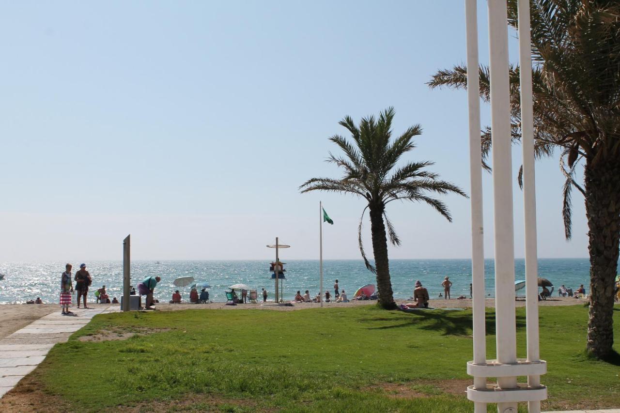 Frente Al Mar Apartment Malaga Luaran gambar