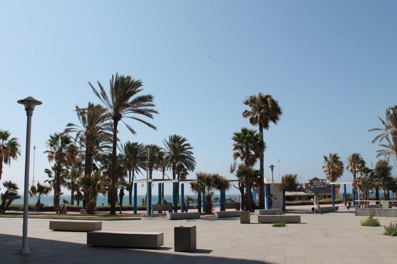 Frente Al Mar Apartment Malaga Luaran gambar