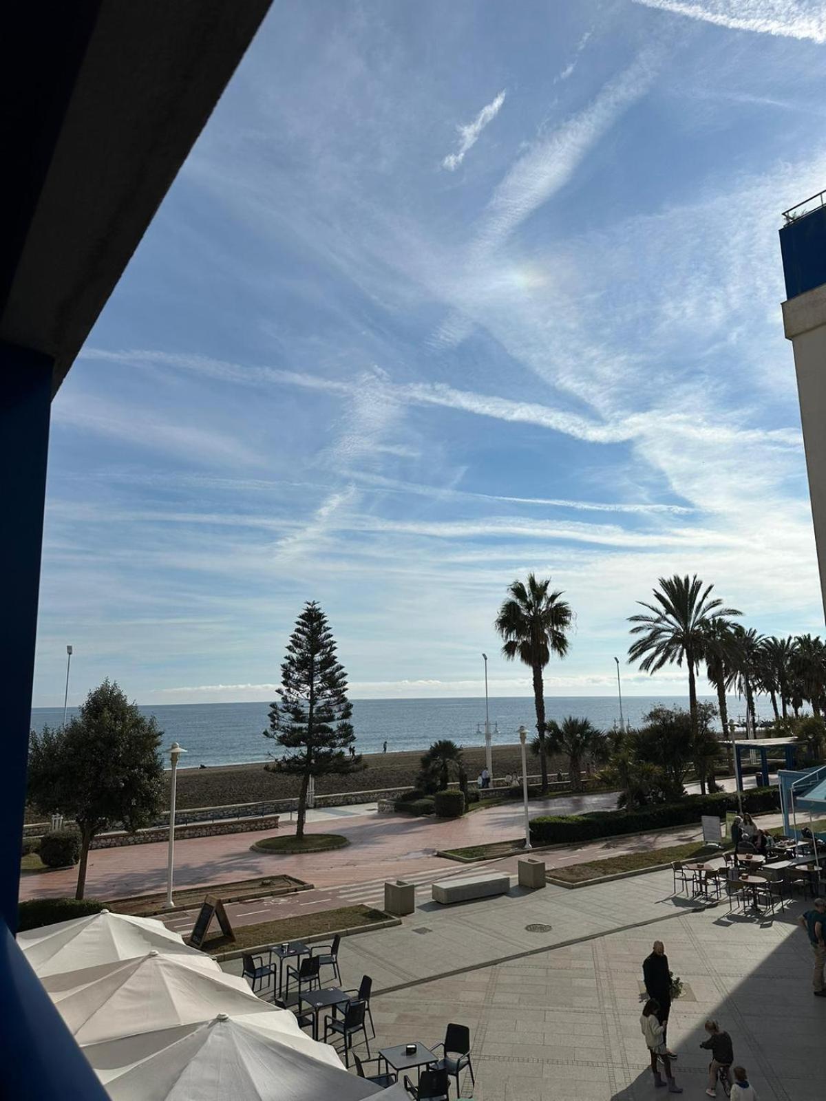 Frente Al Mar Apartment Malaga Luaran gambar
